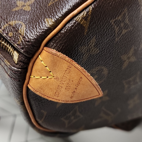 Louis Vuitton Monogram Speedy 35 - Picture 3 of 11